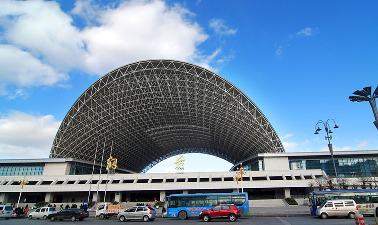 煙臺火車站 煙臺火車站