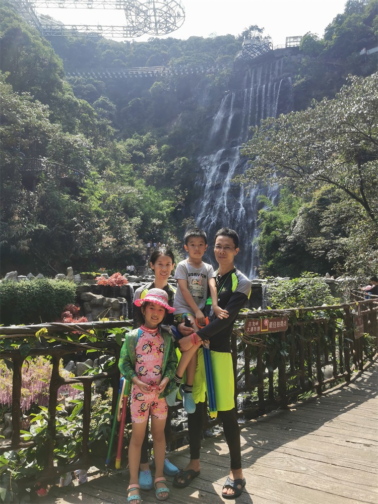 古龍九瀑 古龍九瀑